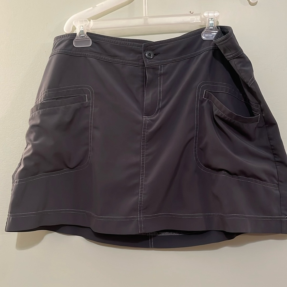 Gray Prana brand skirt with liner. Size women’s 12